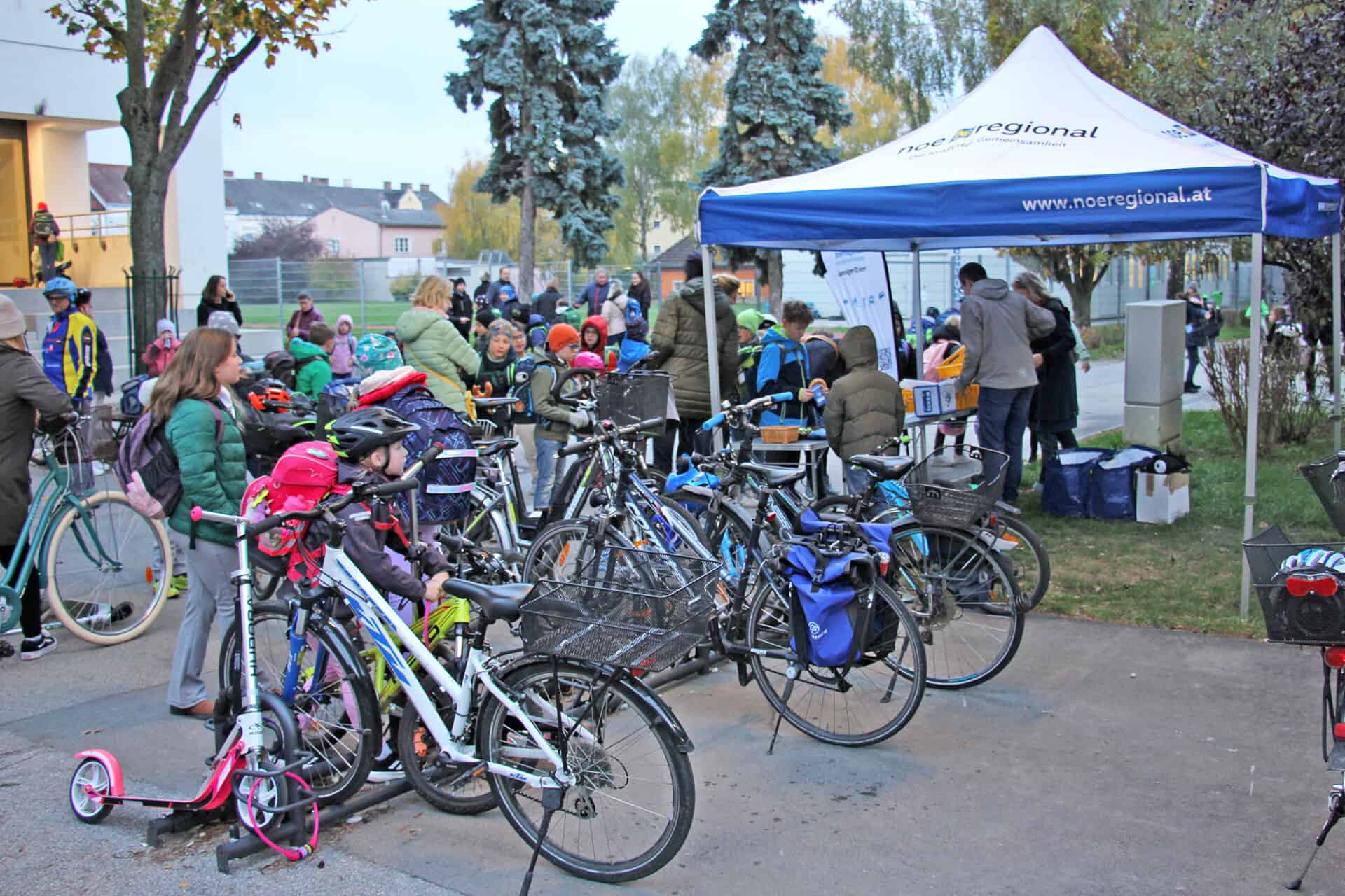 Testlauf für den SchulRadBus in Stockerau, Räder